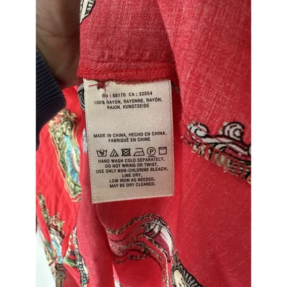 Maeve Anthropologie Whimsy Button Up Shirt Women Sz 6 Red All Over Print Motif - Picture 4 of 9